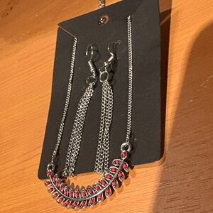 🎈🎈5/15🎈🎈Elegant Silver and Red Necklace and Earring Set